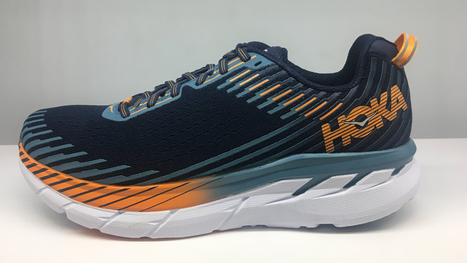 hoka one one clifton 5 dam