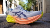 ASICS Superblast 2