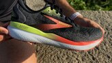 Brooks Ghost 16 con DNA loft v3