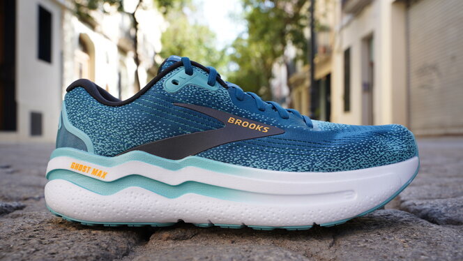 Brooks Ghost Max 2