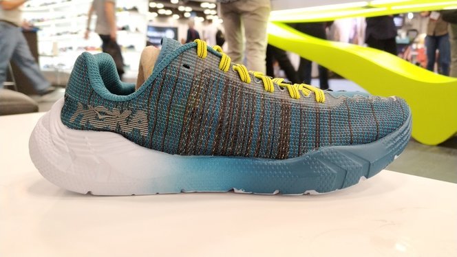 hoka evo rehi