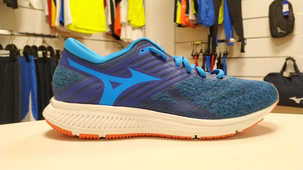 mizuno ezrun lx 2 review