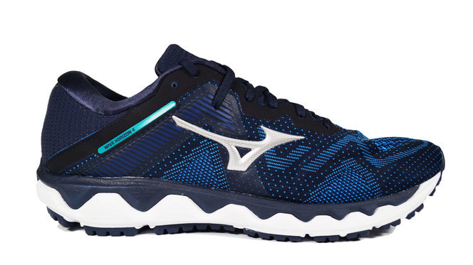 >Mizuno Wave Horizon 4