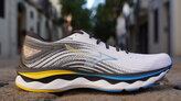 Mizuno Wave Sky 6