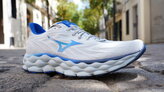 Mizuno Wave Sky 8