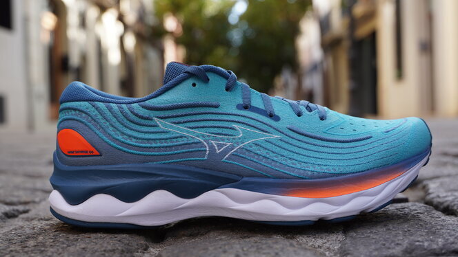 >Mizuno Wave Skyrise 4