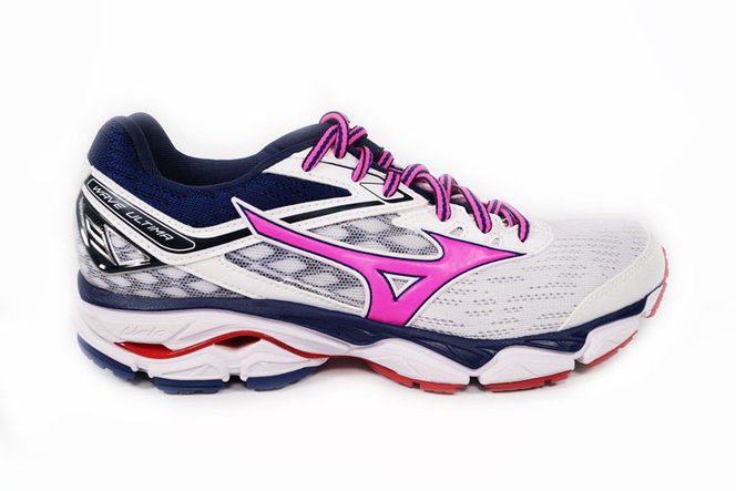 >Mizuno Wave Ultima 9