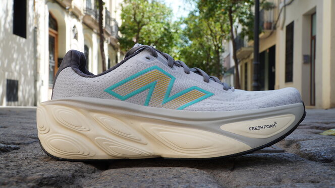 New Balance Fresh Foam More v5