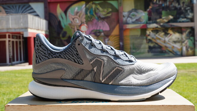 >New Balance FuelCell Lerato