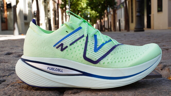 >New Balance FuelCell SuperComp Trainer