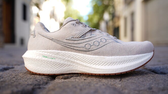 Saucony Triumph RFG analisis review recomendacion precio y especificaciones