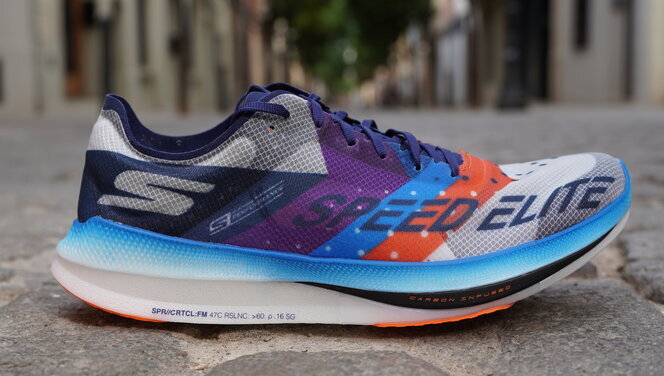 >Skechers GOrun Speed Elite Hyper